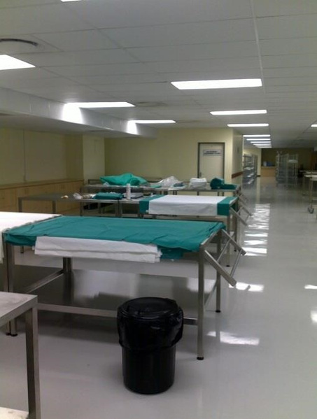 File:Textile folding tables (Tygerberg hospital).png